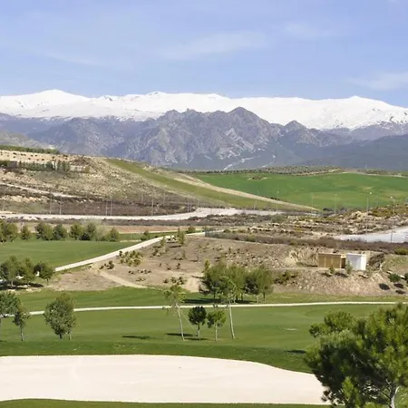 Granada-otura -villa Hoyo 7-nieve -campo De Golf,playa Cercana Cargador Electrico Rapido Granada